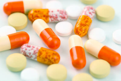 処方薬とＯＴＣ薬、サプリメントなどは、重篤な相互作用の危険が